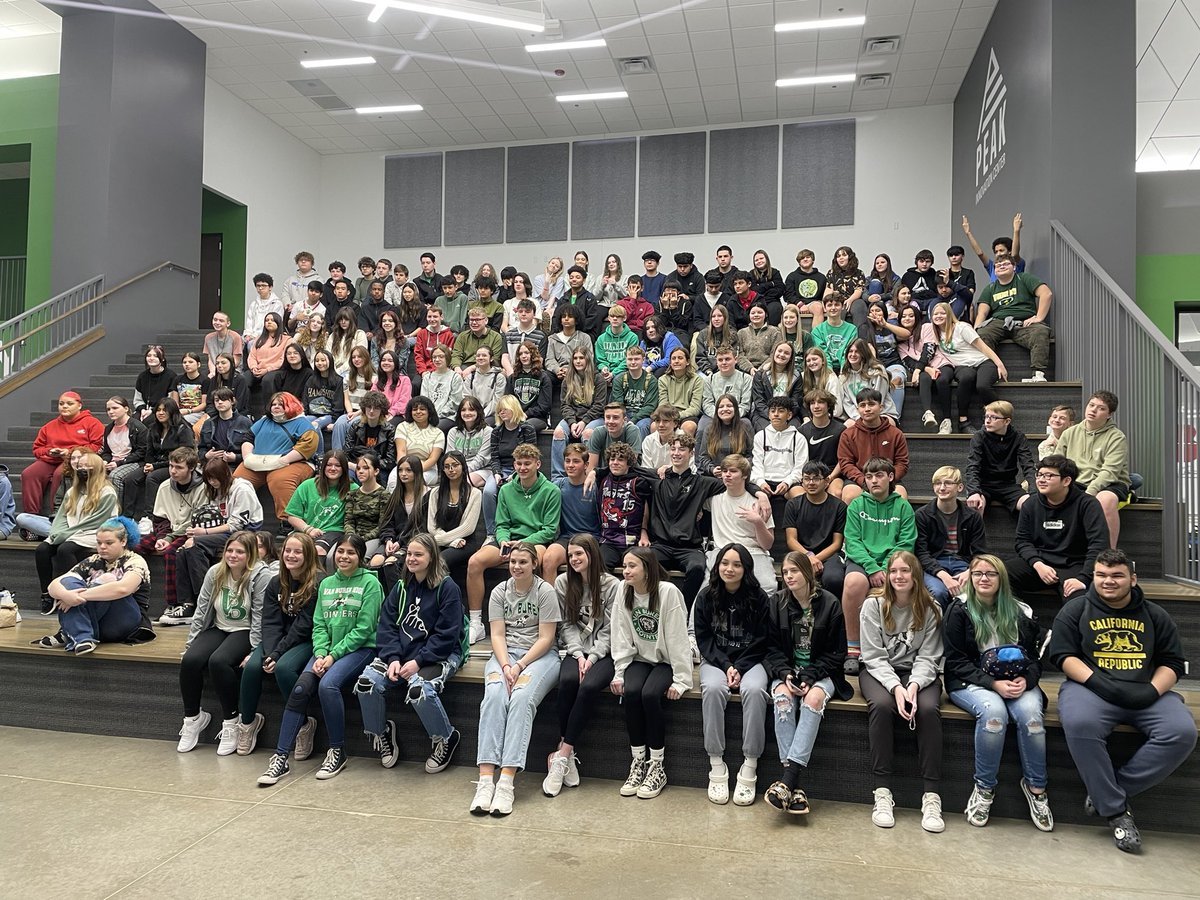 vbfreshman's tweet photo. We love being able to tour the PEAK Innovation Center and ATUOzark this week to learn about opportunities available to our students! #WhateverItTakes https://t.co/XHxFgepCcT