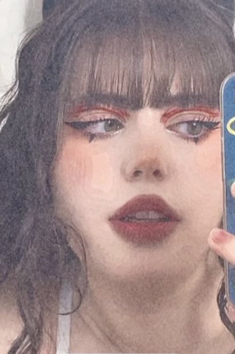KarluskyR's tweet photo. De estos últimos meses 🎨🤹🏻‍♀️ https://t.co/0zCufWKYey