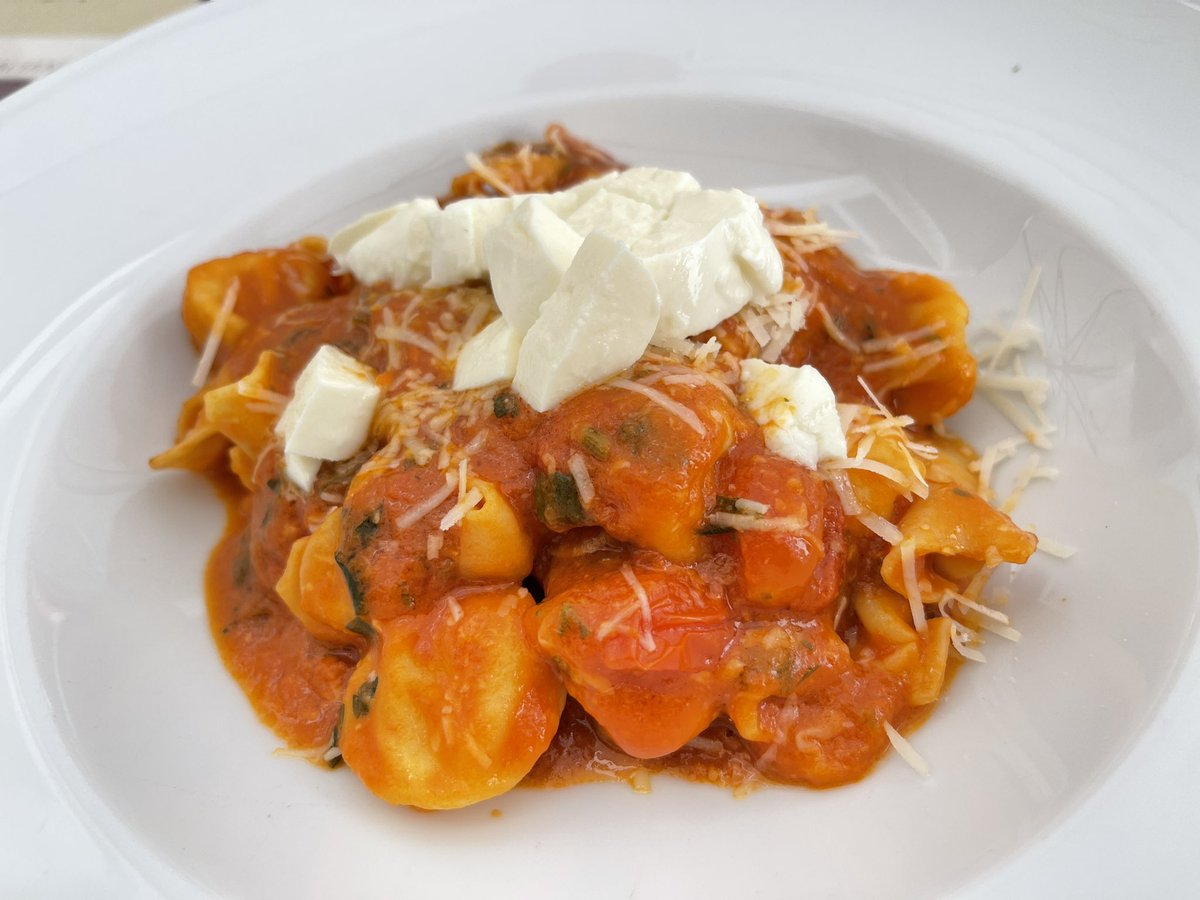 Food Travelist Sue & Diana tweet media