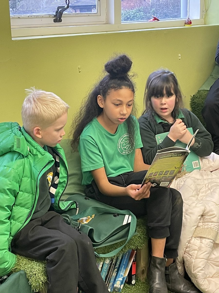 WPA_Deputy's tweet photo. Thank you to Miss Jones’ book club for being our reading buddies today 🥰 @Mimram_WPA https://t.co/saK52cmsSE