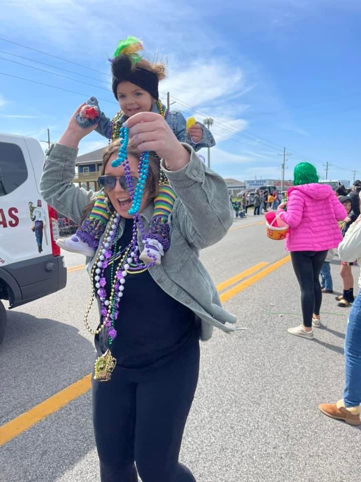 Randi_Marie_'s tweet photo. Mardi Gras: 1872617
Randi: 0

Had wayyyyyy too much fun at Classy Crystal this weekend. 
💚💜💛 https://t.co/nHHCzI3eqh