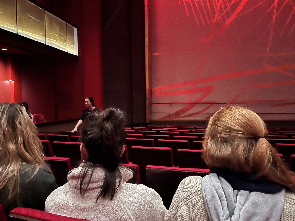 Field Day today for EMEI network organised by TUD MSc Event Management team. @myiadt MBus/PGDip Cultural Event Management students joined for talks on public space, night time culture <a href="/GiveUsTheNight/">Give Us The Night</a>, events <a href="/EPICMuseumCHQ/">EPIC The Irish Emigration Museum</a>, and <a href="/BGETheatre/">Bord Gáis Energy Theatre</a>. MTU events came from Tralee.