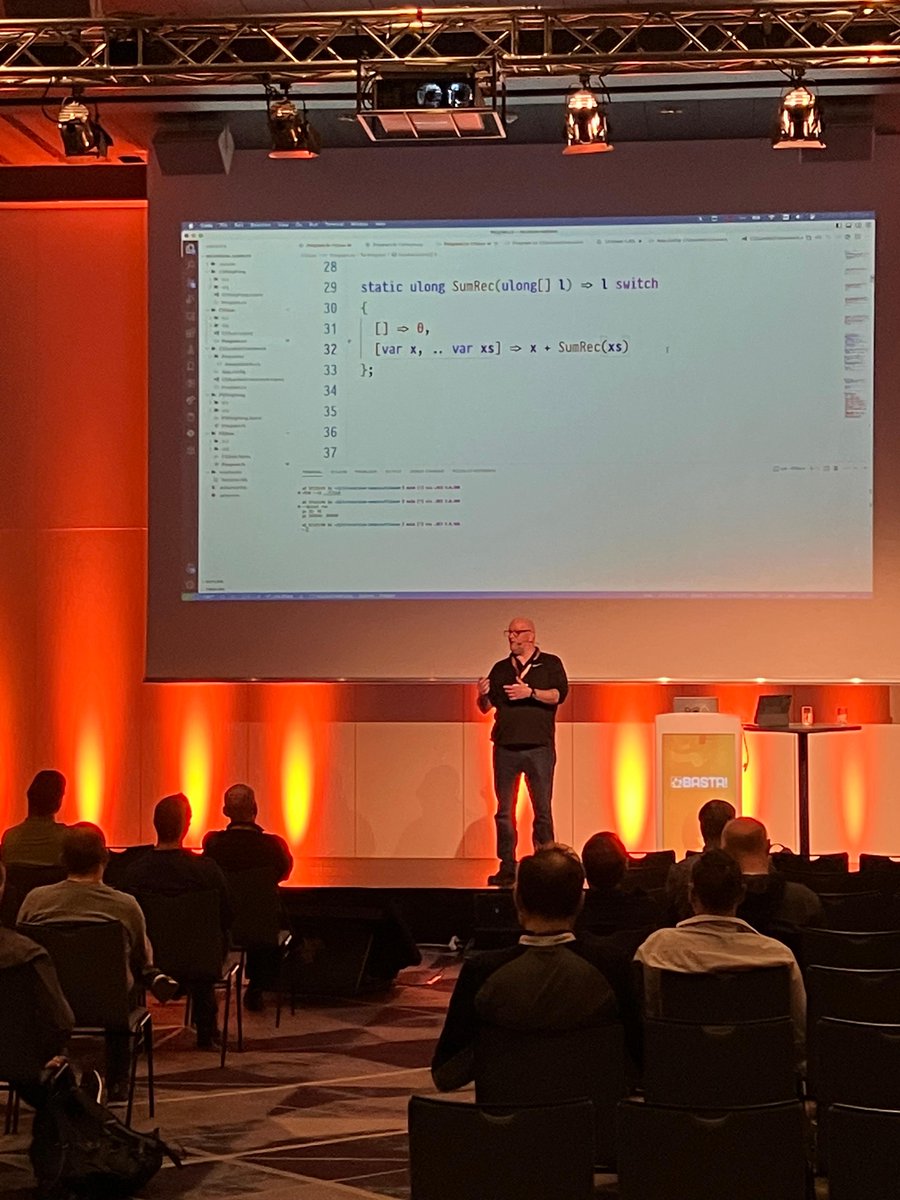 BASTAcon's tweet image. Sieht richtig gemütlich aus in der Session  von @olivers. Vielen Dank für den neuen Input zum Thema #Rekursion