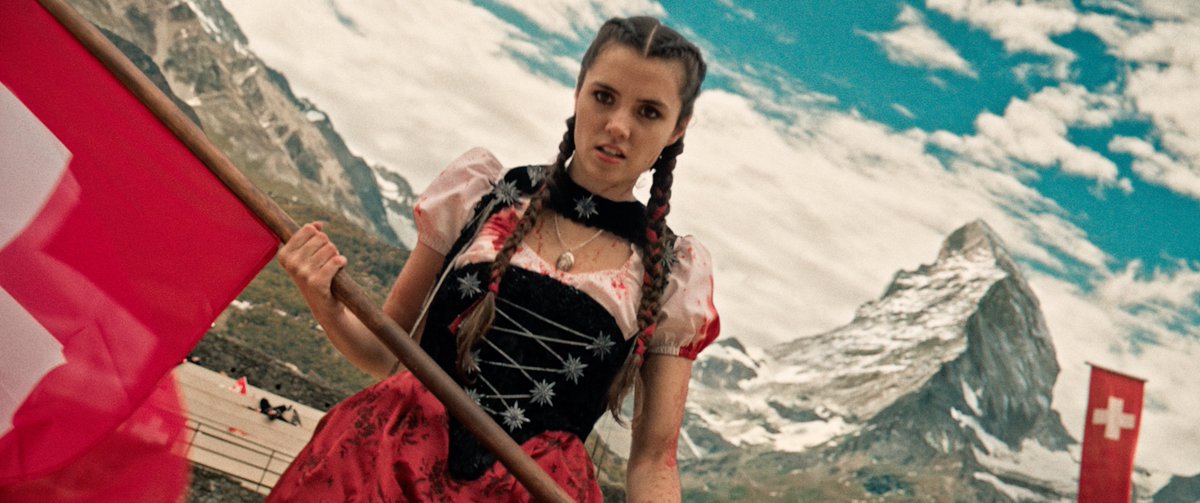conunpack's tweet photo. 🔔RECORDATORIO: La chica de los Alpes ya está en alquiler en plataformas.
Corred a ver #MadHeidi, la swissploitation gore que lo petó en medio mundo, en #PlayPack @salacerocine, @OrangeTV_es y @PrimeVideoES.
¡Sé suizo o muere! 🇨🇭💥
#ATopeDeQueso #madheidimovie #MadHeidiEs https://t.co/DzkGN6L8eG