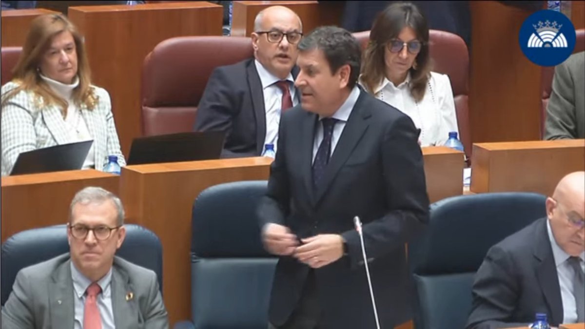 PLENO | Vanessa García <a href="/SoriaYa/">SORIA ¡YA!</a>
🗣️ ¿Considera suficientes los criterios de acción positiva para territorios despoblados incluidos en la Convocatoria de Ayudas para dotación de servicios en Polígonos Industriales realizada por el ICE el 22 de noviembre?