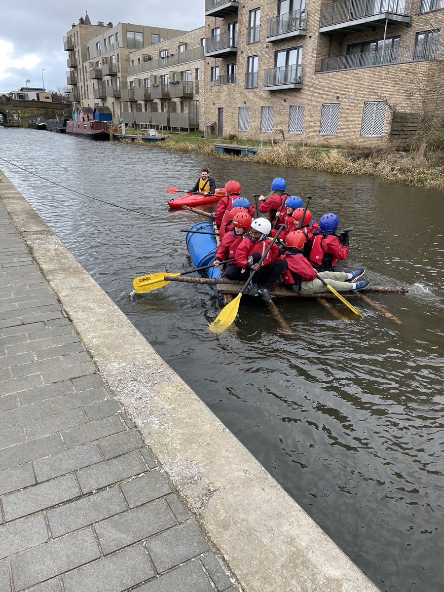 P6 put their knot tying to the test, building and sailing their own raft!