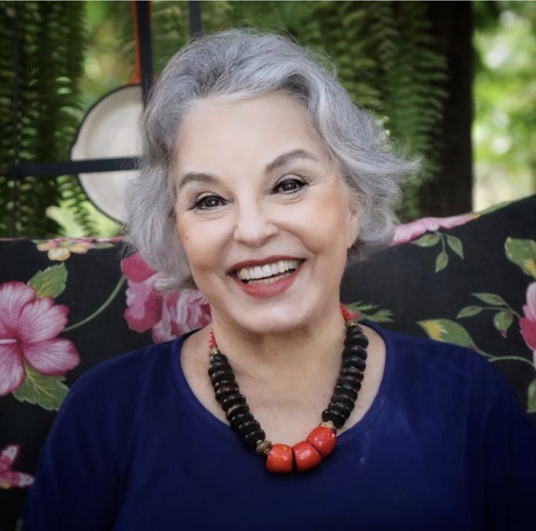 fatimagavioli's tweet photo. Foi com profundo pesar que recebi a notícia do falecimento da Dona Iris, nessa terça-feira (21/02).

Iris de Araújo Rezende Machado foi Deputada Federal por dois mandatos e Primeira-dama de Goiânia e de Goiás, viúva do querido Iris Rezende. https://t.co/NpKsDR2RDy