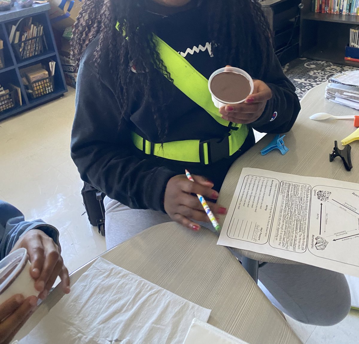 Isabella Johnson tweet media