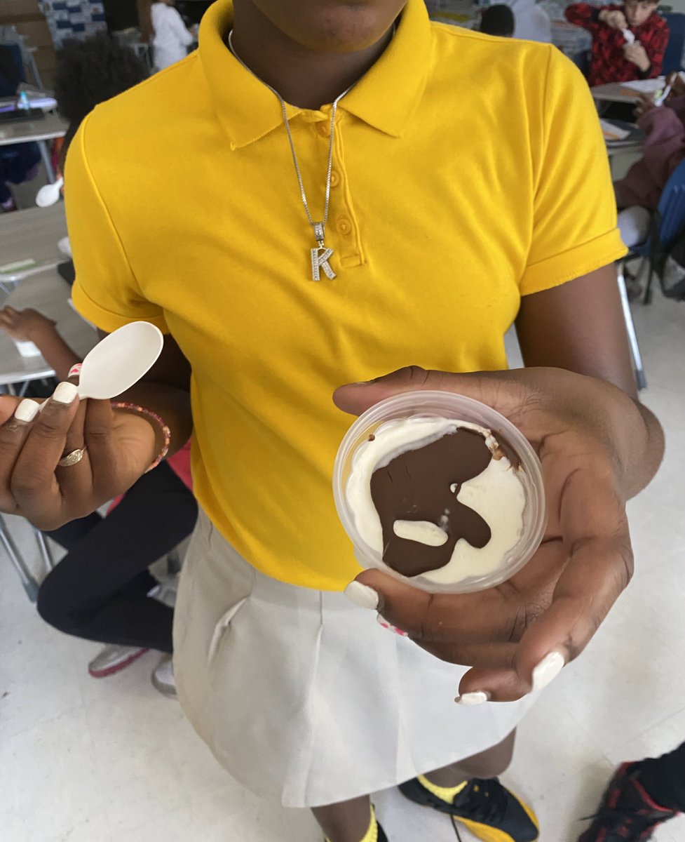 Isabella Johnson tweet media