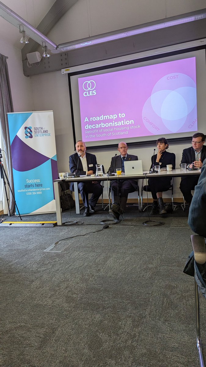 chamurphy1's tweet photo. Some great discussion this morning in Selkirk on how to decarbonise the social housing stock in the south of Scotland. A number of challenges but also loads of opportunities for the area to lead and be an example for the rest of the country! https://t.co/gDB02X2g2h