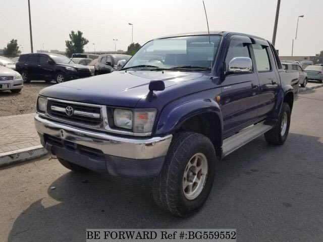 alexmwanzo's tweet photo. If someone gives you 1m fro buy a car which one would you buy and why?
I’ll start I’ll get a Toyota hilux millennium double cab - I think it’s the ultimate one size fits all. Can carry a fam of 5, can help you move and you can still daily it and good on fuel https://t.co/a48tPSjSXa