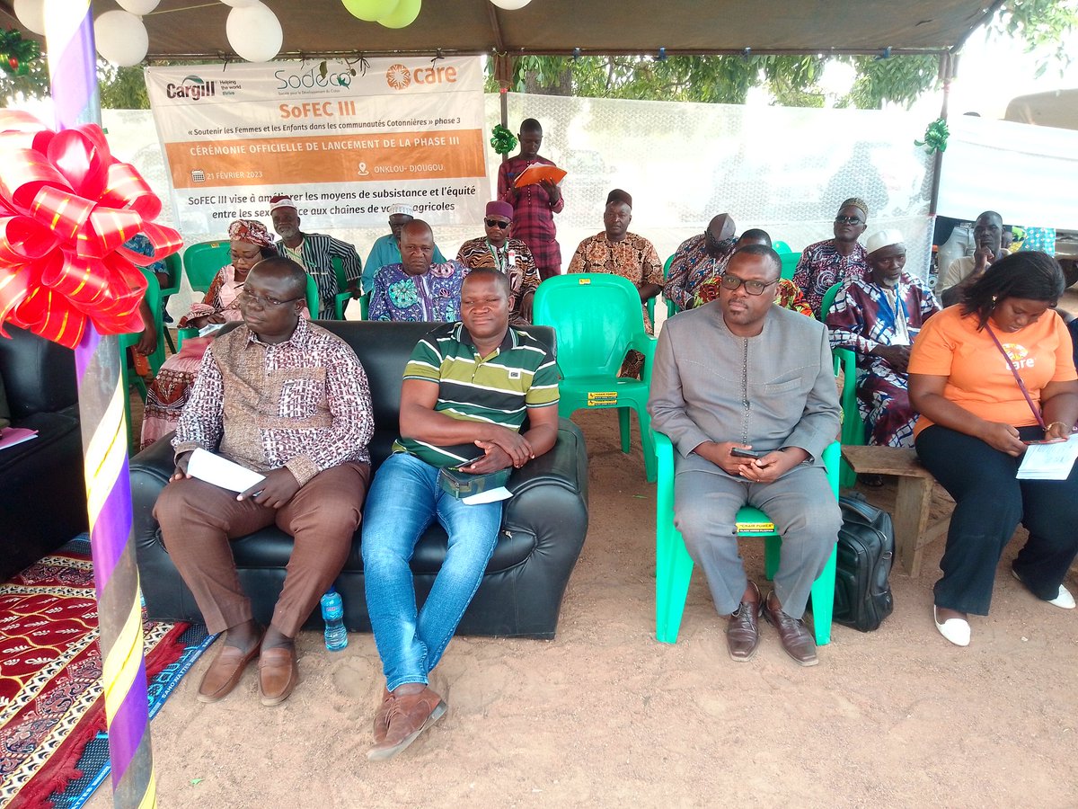 CherifathY's tweet photo. Le lancement du #SoFEC_III a connu la présence effective des autorités communales et départementales
#Femmes
#Rural
#SoFEC
#Djougou https://t.co/RPRoXVEbU3
