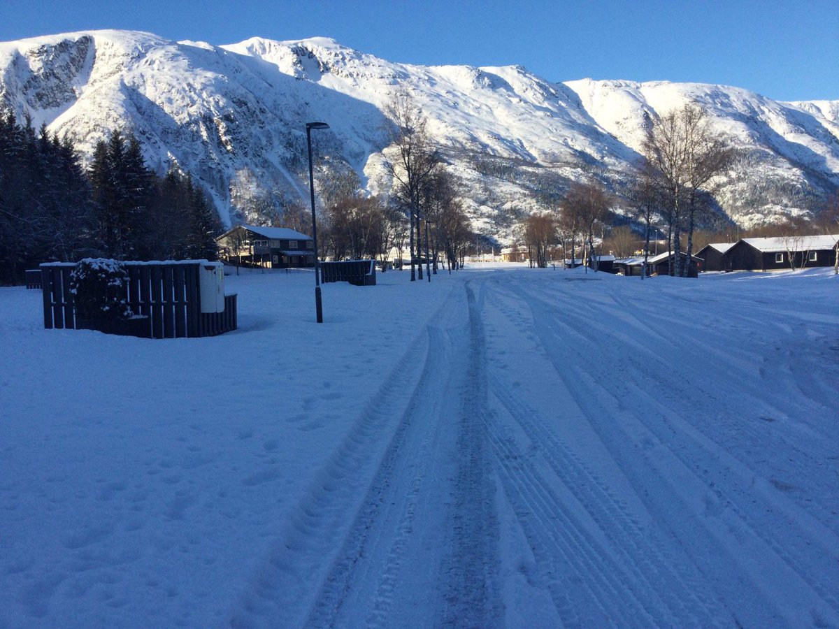 Clare Chambers tweet media