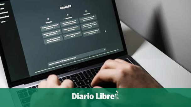 DiarioLibre's tweet photo. ๐ป|#TecnologรญaDL | Entrevista a Chat.openai, la herramienta del momento
๐https://t.co/e8WIjCUxCf
#DiarioLibre #ChatOpenai #InteligenciaArtificial #Google https://t.co/0NnTdAfSRf