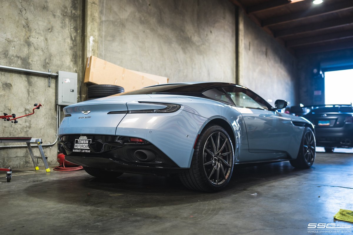 sscamerica's tweet photo. Specs: Aston Martin #DB11 PPF on hood, roof, & trunk. Paint correction, ceramic coating.
#sscustoms #aftermarketautomotive #SiliconValleyCars #SVCars #TechCars #BayAreaAuto #SVAutomotive #SVTech #AutomotiveTech #InnovativeCars #SVMotors #FutureMobility #CarCultureSV #astonmartin https://t.co/IJGNQmTDGz