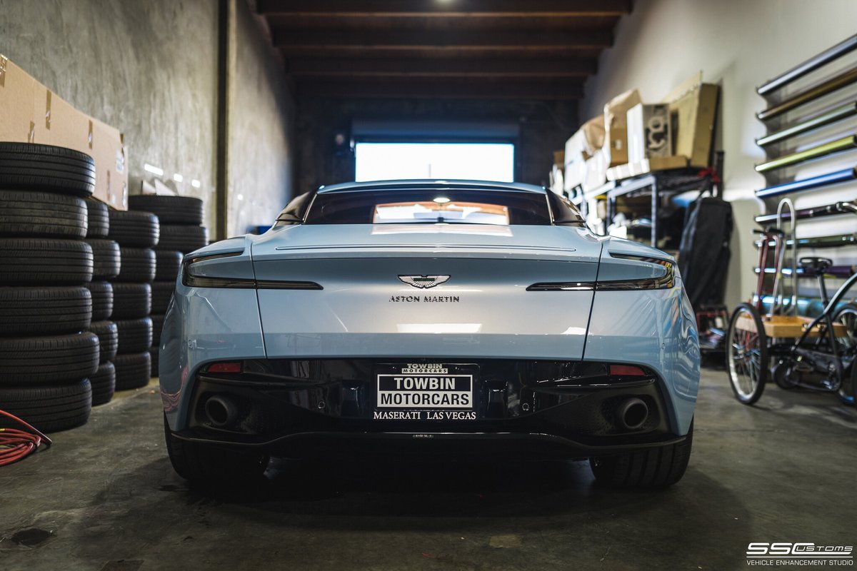 sscamerica's tweet photo. Specs: Aston Martin #DB11 PPF on hood, roof, & trunk. Paint correction, ceramic coating.
#sscustoms #aftermarketautomotive #SiliconValleyCars #SVCars #TechCars #BayAreaAuto #SVAutomotive #SVTech #AutomotiveTech #InnovativeCars #SVMotors #FutureMobility #CarCultureSV #astonmartin https://t.co/IJGNQmTDGz