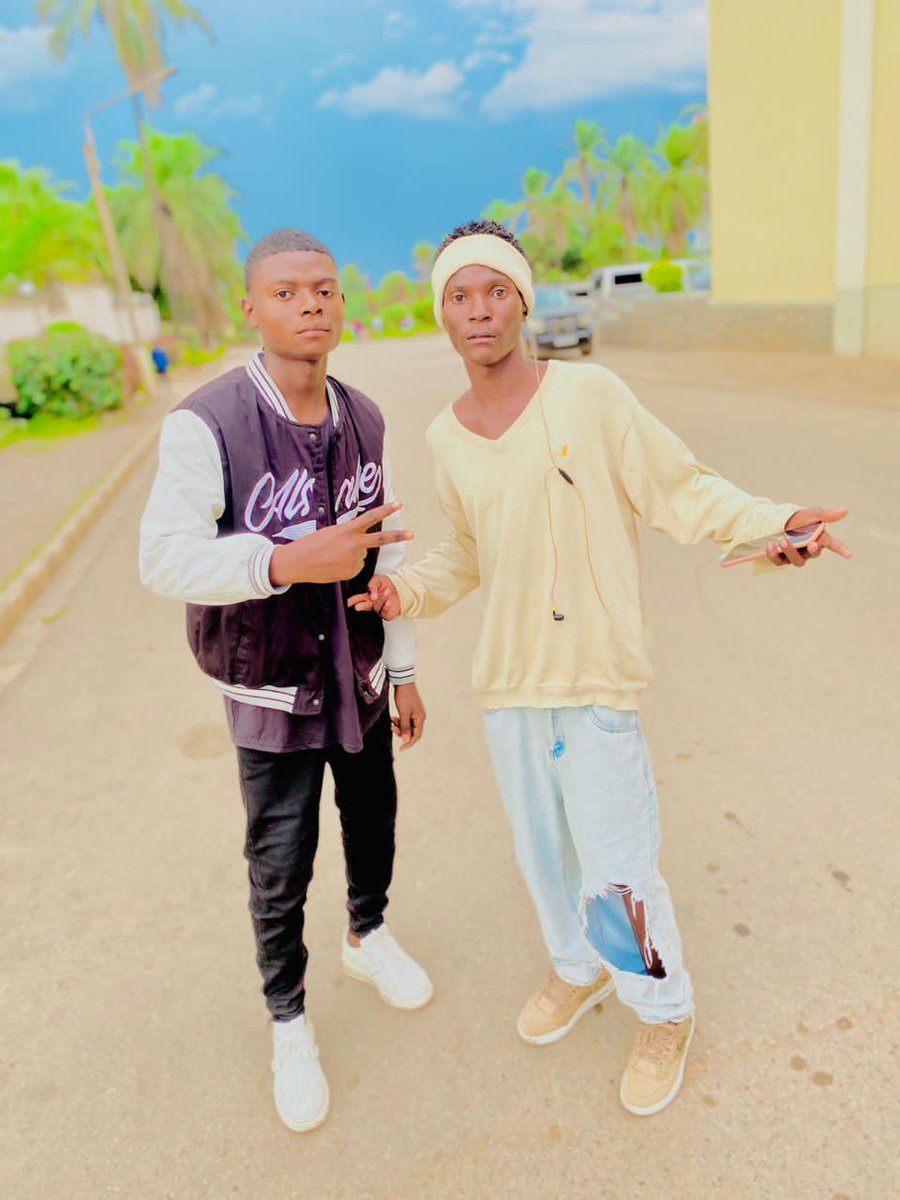 CSweecro's tweet image. 