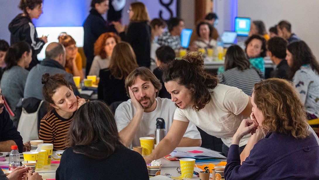 pinvisibles's tweet image. #PLANEA Así hemos vivido el 3º Encuentro Estatal de la @redplanea en el @centredelcarme

En este encuentro hemos participado junto a 60 docentes y agentes culturales y educativos de Andalucía, Comunidad de Madrid, La Rioja y la Comunitat Valenciana de PLANEA.

📷 Juan Peiró.