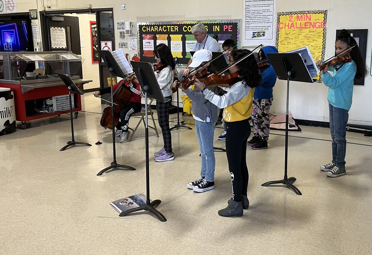 Andrea Derdenger, PhD tweet media