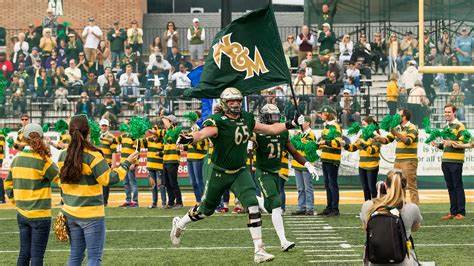 Colby Sorsdal (6’6, 305) is a 5 year starter at William & Mary ...