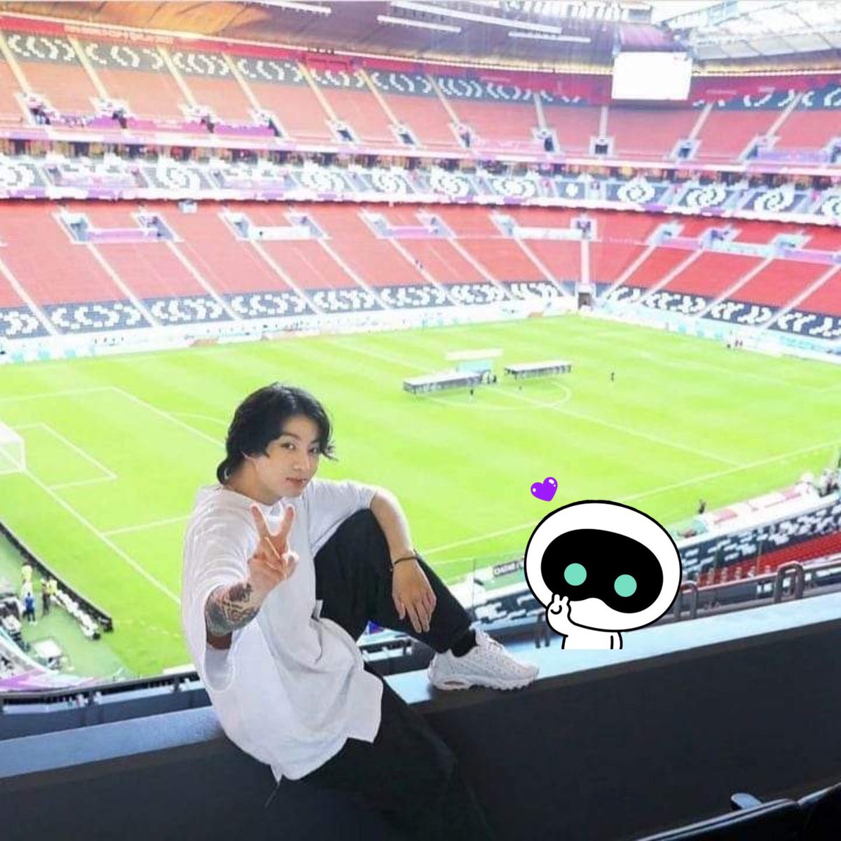 #WootteoWasHere with pretty baby #JUNGKOOK at the #FIFAWorldCupQatar2022