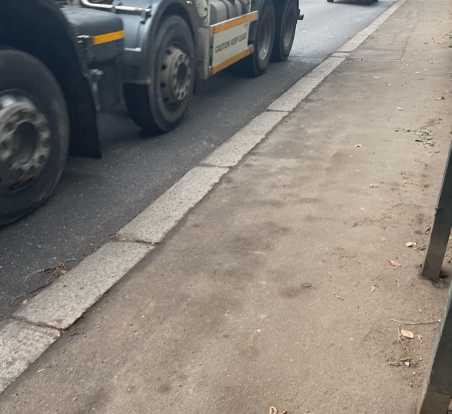 SOS Reigate Priory tweet media