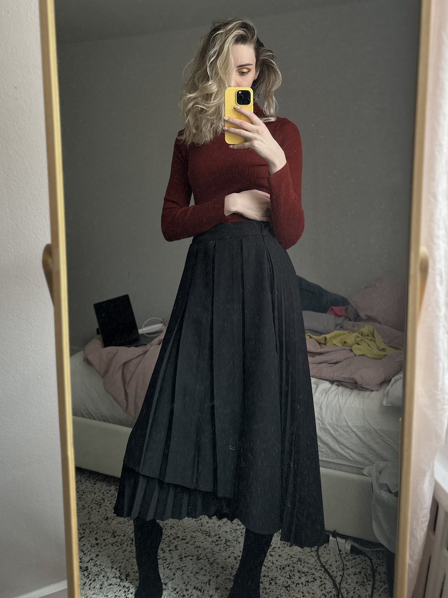 Aoife 🐝 Bee 🏳️‍⚧️ tweet media