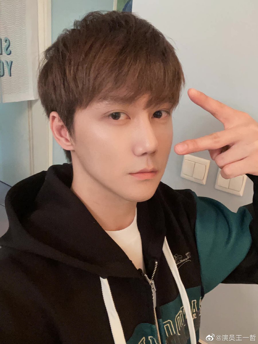 cdrama tweets on Twitter "WangYizhe shares new snaps"