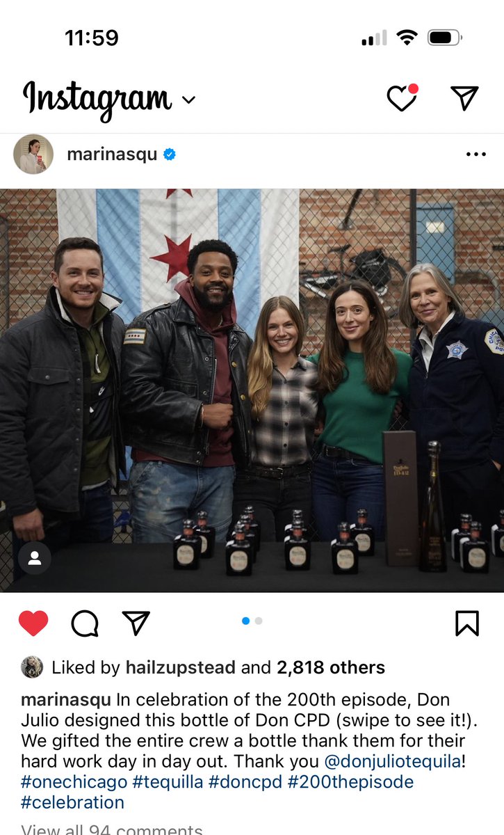 5021_GandH's tweet photo. Jesse celebrated the 200th episode with his TV family as it should be…note the difference in these pictures! Pictures say a thousand words I’d say these are screaming! #ComeHomeJay #WeMissYouJesse #BringBackJayHalstead #BringBackJesseLeeSoffer #UpsteadForever #FixCPD #ChicagoPD https://t.co/j9KDHQPRRC