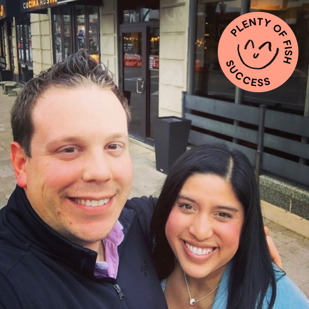 PlentyOfFish's tweet photo. "4 years ago after working all day at the gym... I decided to meet this guy at Pazzidi Pizza on a Friday night 👫 Who would've thought that 4 years later we'd be married"
- (@ lovablekarebear88 on IG) #POFSuccess https://t.co/KUnls4PJRK