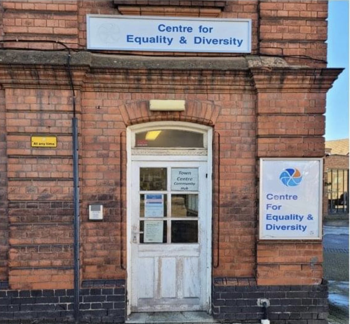 HeatherMc_RM's tweet photo. Great meeting this morning with @CfEDDudley. Looking forward to collaborating with some fabulous projects. What a great community hub with lots of resources☺️ #Dudleygroup #cfed #Healthcare #projects https://t.co/GxY3e9yg57