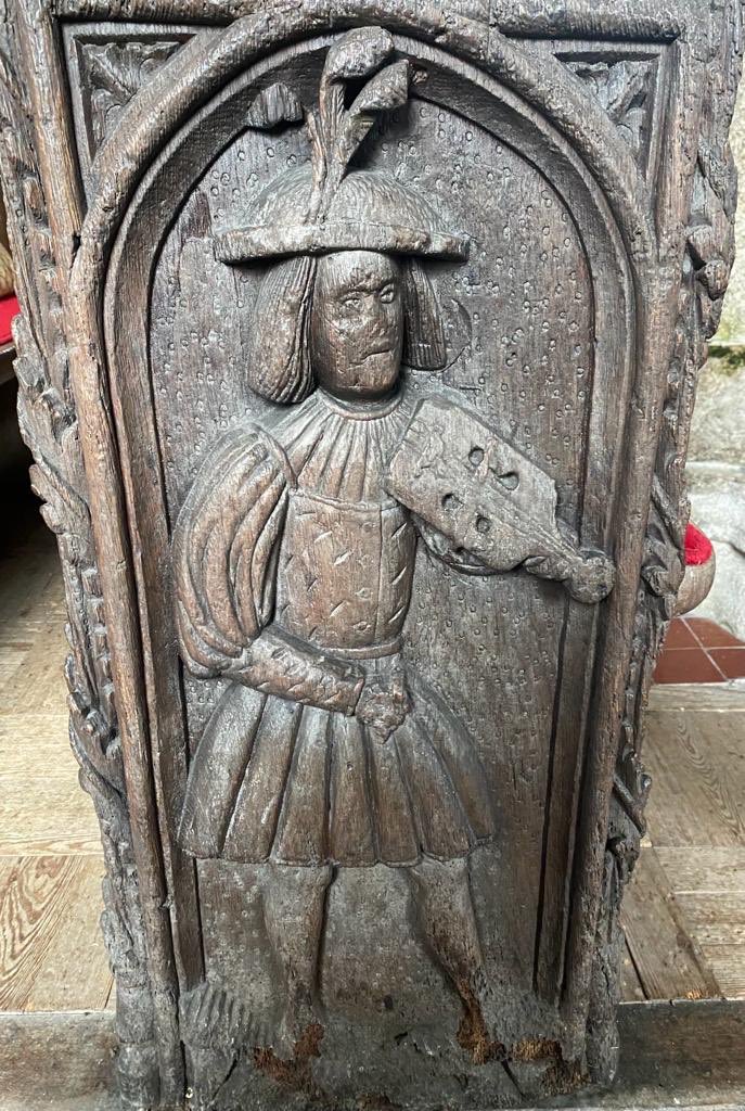 Enjoyed viewing the late medieval wood carvings on the ends of pews at St Nonna’s Church (the ‘Cathedral on the Moor’), Altarnun, Cornwall. The iconography was imaginative & light hearted - I especially liked the musicians!