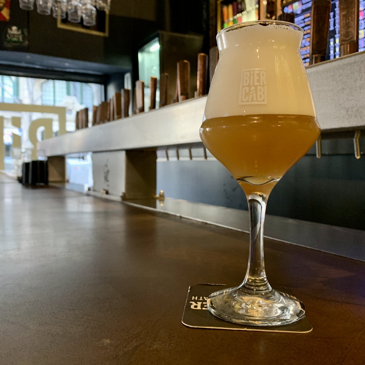 BierCaB's tweet photo. En nuestro #Tap6
Stigbergets They Made Me Do It
Tremenda Hazy IPA. muy muy fresca
#HazyIPA #Fresh #Biercab https://t.co/ceBxAFnq3b