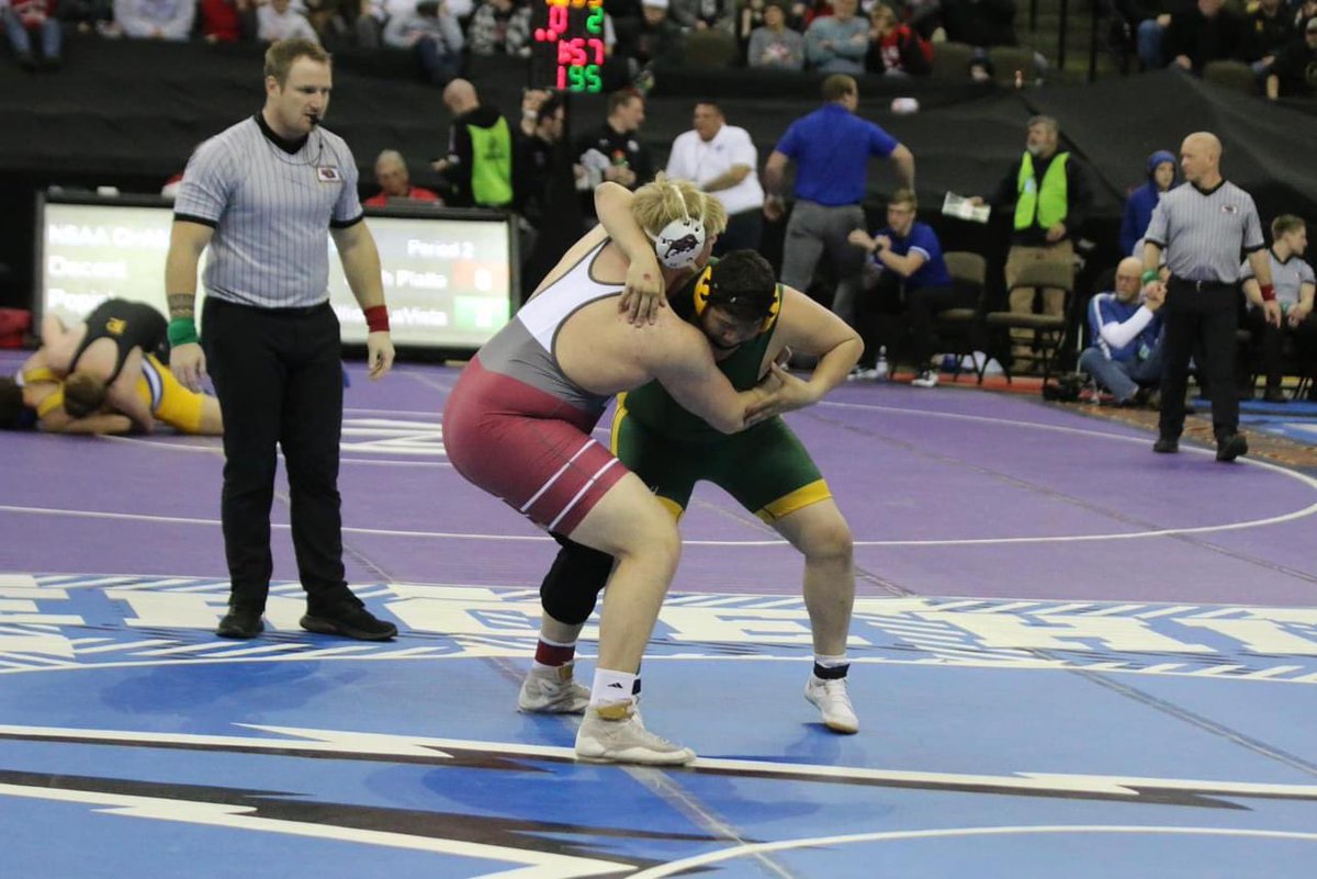 It wasn’t the perfect ending but I brought home 5th at the state tournament. Onto track💪