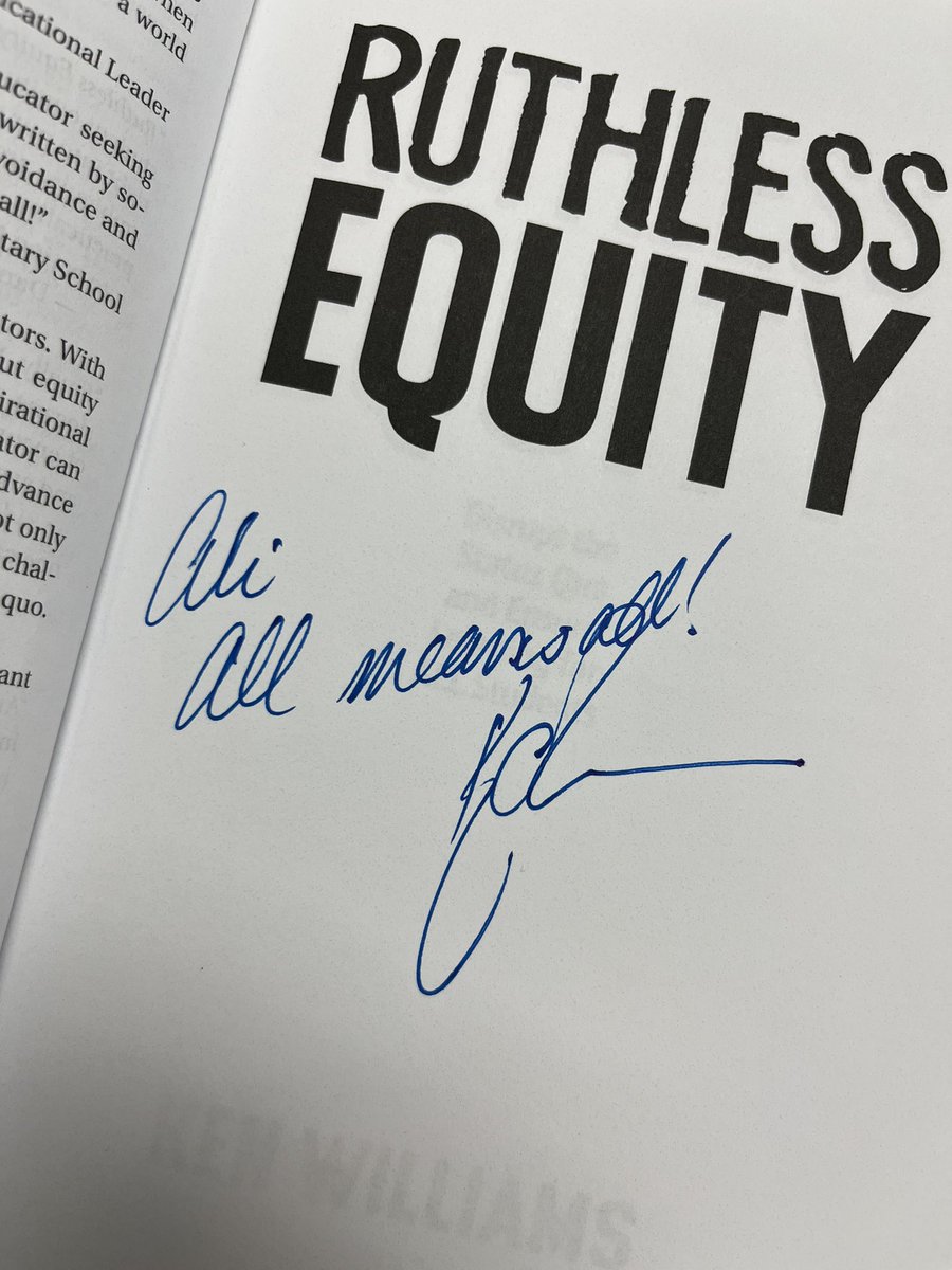 AliBuzzell's tweet image. Thanks @unfoldthesoul for an inspirational morning. Thank you @AnisaBusby for supporting us through the productive struggle. #startwiththecrown