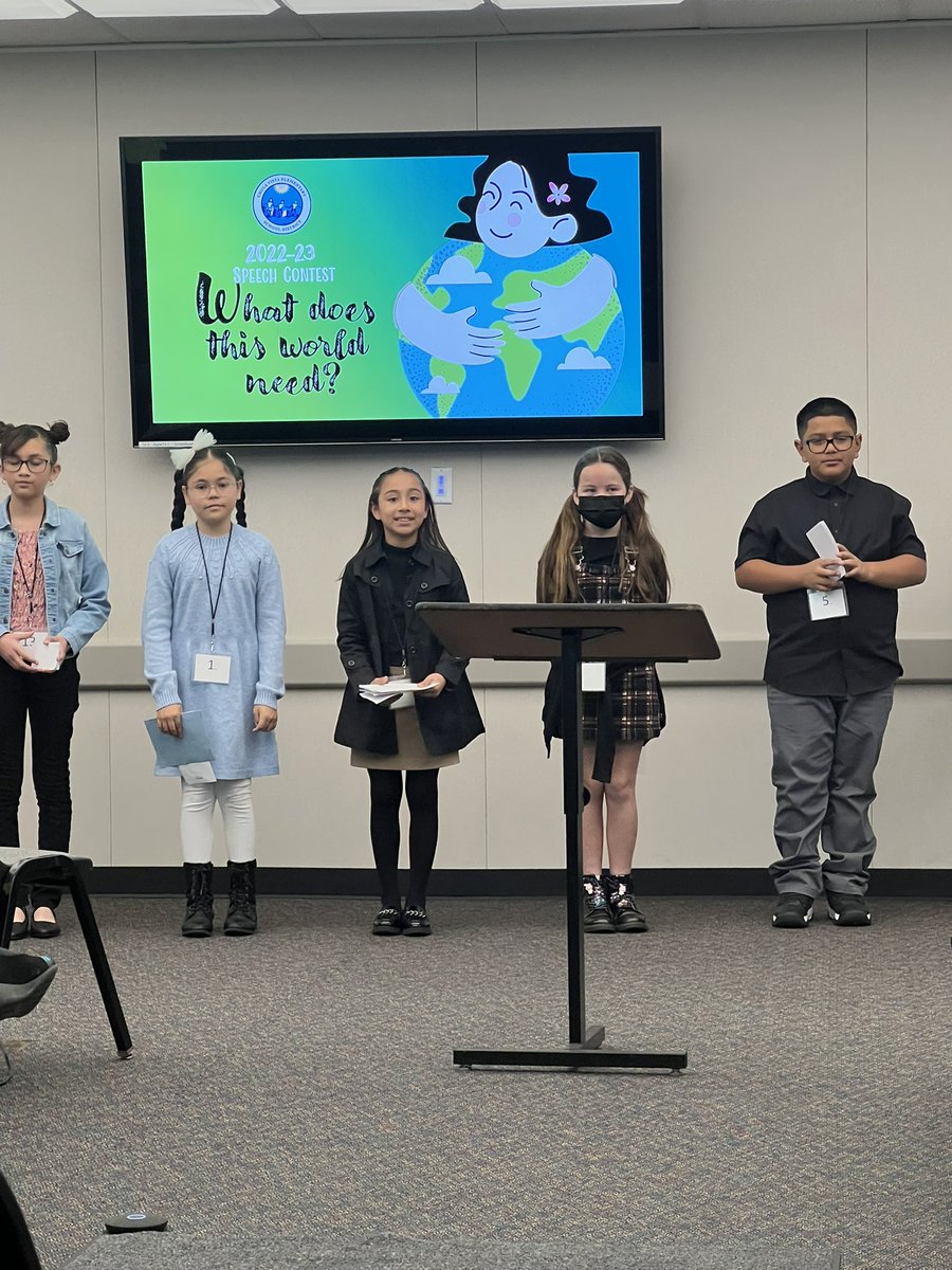 FeasterCharter's tweet photo. Day 1 of the @cvesdnews #speechcompetition with our very own #FeasterLearns 4th grader, Isaac!
Isaac did a great job speaking about “What this World Needs” as he shared his ideas for ending world hunger! https://t.co/lAkflEWsEF