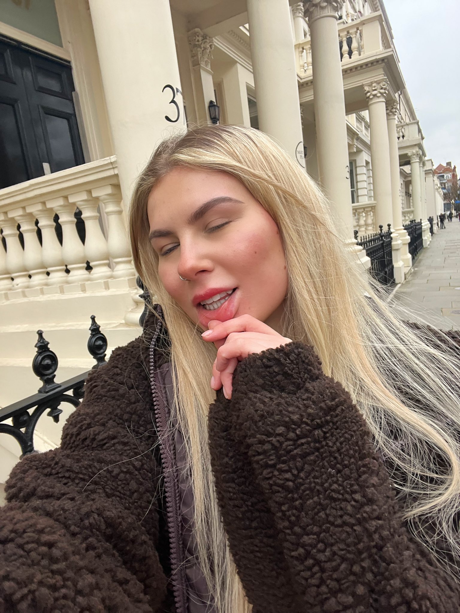 TW Pornstars - Tina Snow. Twitter. 5:48 PM - 21 Feb 2023