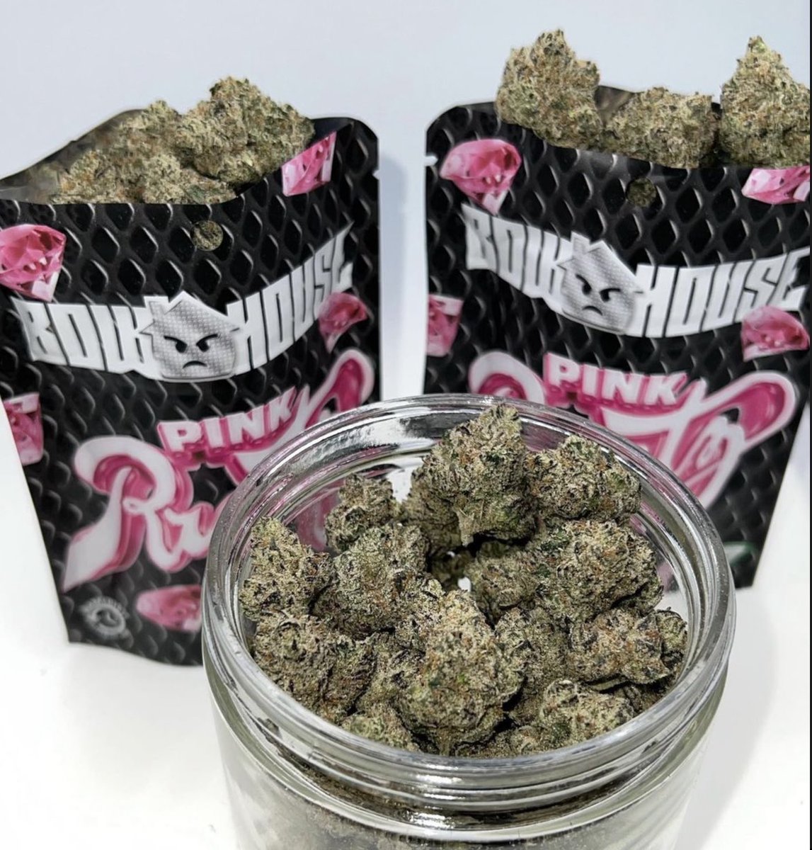 FlashFlippin's tweet photo. 🍃28% Bowhouse. DM or contact your rep for details on this fire strain!🔥 https://t.co/T4OpUYS4zn