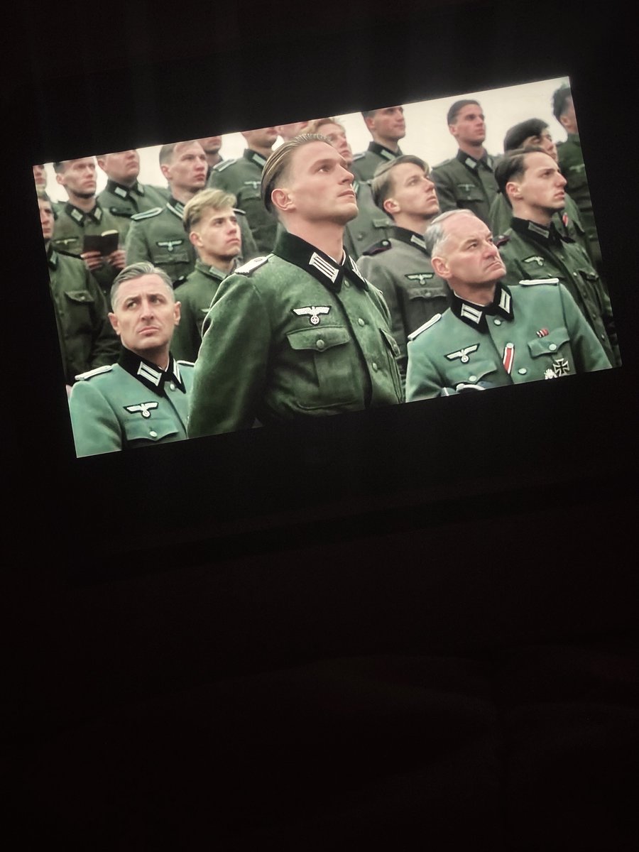 andreasnohsia's tweet photo. Stalingrad👱‍♀️🎬📽🥰📺🎞
#Films #Movies #Cinema #Cinematography #Cinematic #Filme #Stalingrad #GermanClassicFilms #Germanwood #YoutubeFilms https://t.co/KAOy9ZnMaO