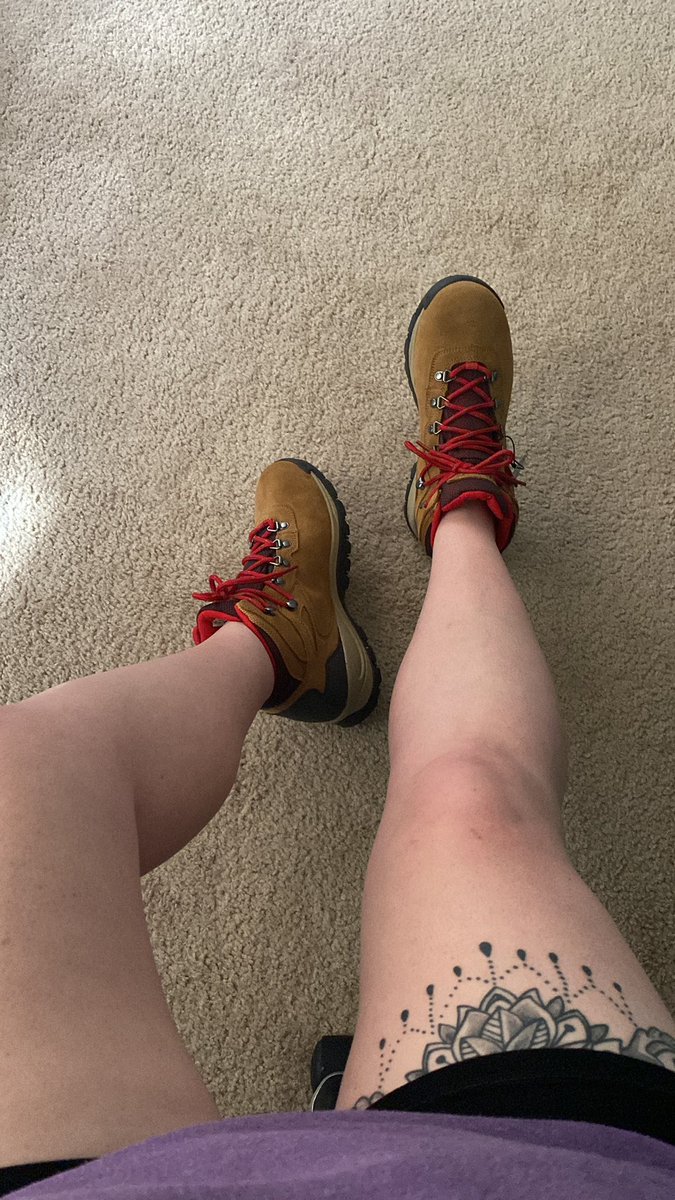 New kicks ready for the trails! #naturelovers #hiking #hikingwithkids #columbia
