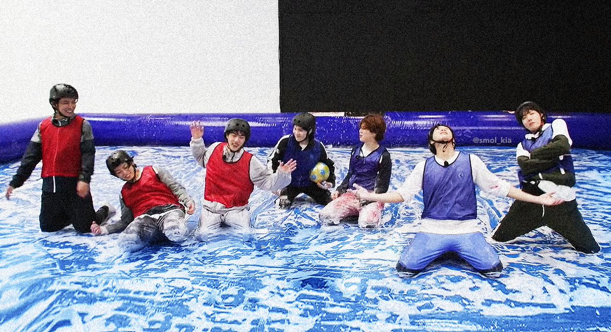 RomiRoMu19's tweet photo. “RUN BTS continuará algún día, vamos despacio pero por mucho tiempo. Seamos ese tipo de 'Run BTS'”.

EN TÉRMINOS DE SOPORTAR.. NO ESTOY SOPORTANDO 😭😭😭 https://t.co/zpRkJkh6c9