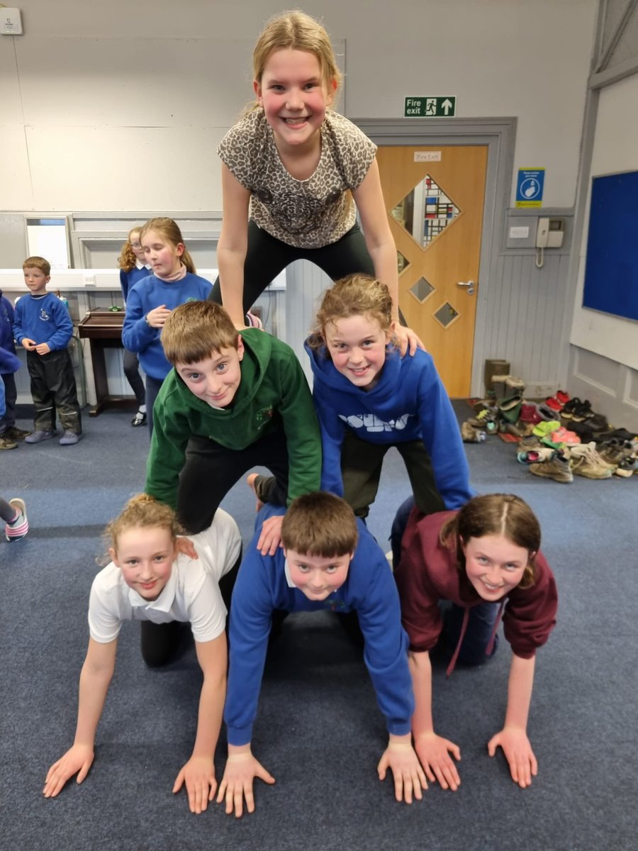 GillianGriff15's tweet photo. Pancakes and Pyramids today at Grandtully! #PancakeDay2023 #Teamwork https://t.co/zA5Qns4cF1