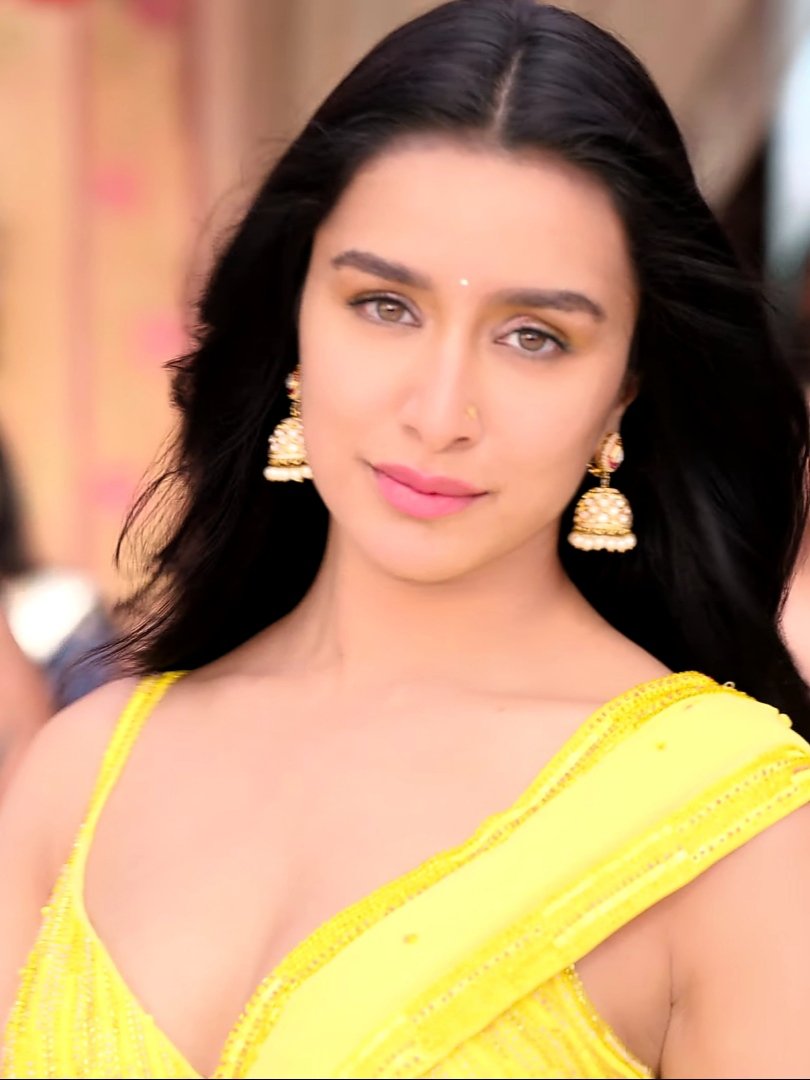 actress_fetish's tweet photo. Shraddhu Face 🤤💦 https://t.co/g3TiASjp0C