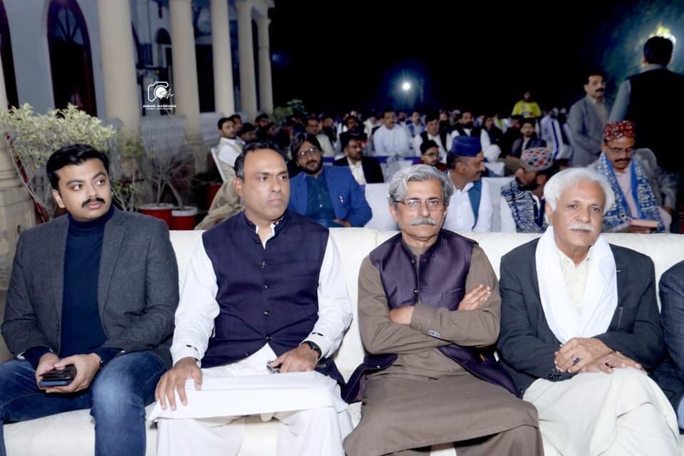 Ali_Hans_'s tweet photo. Last night Baba @DrAshuLal Attended Mushayra invited by Ibrahim Asghar Saien
#AshuLal https://t.co/eZYEmDcMge