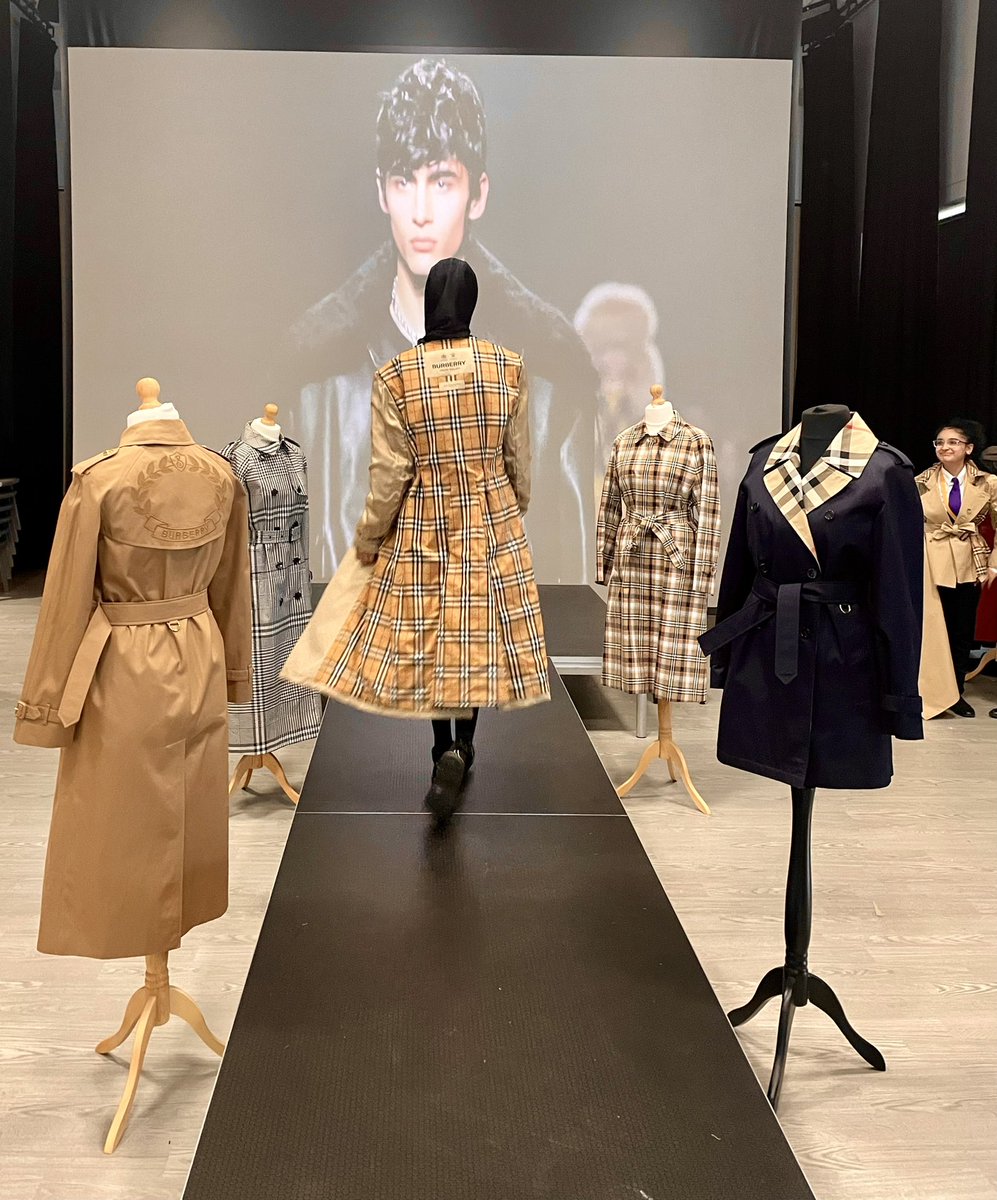 TrinityAcademyL's tweet image. Thank you @Burberry for a phenomenal experience! #fashion #textiles #Involve 💜🌟 @TAL_ADT