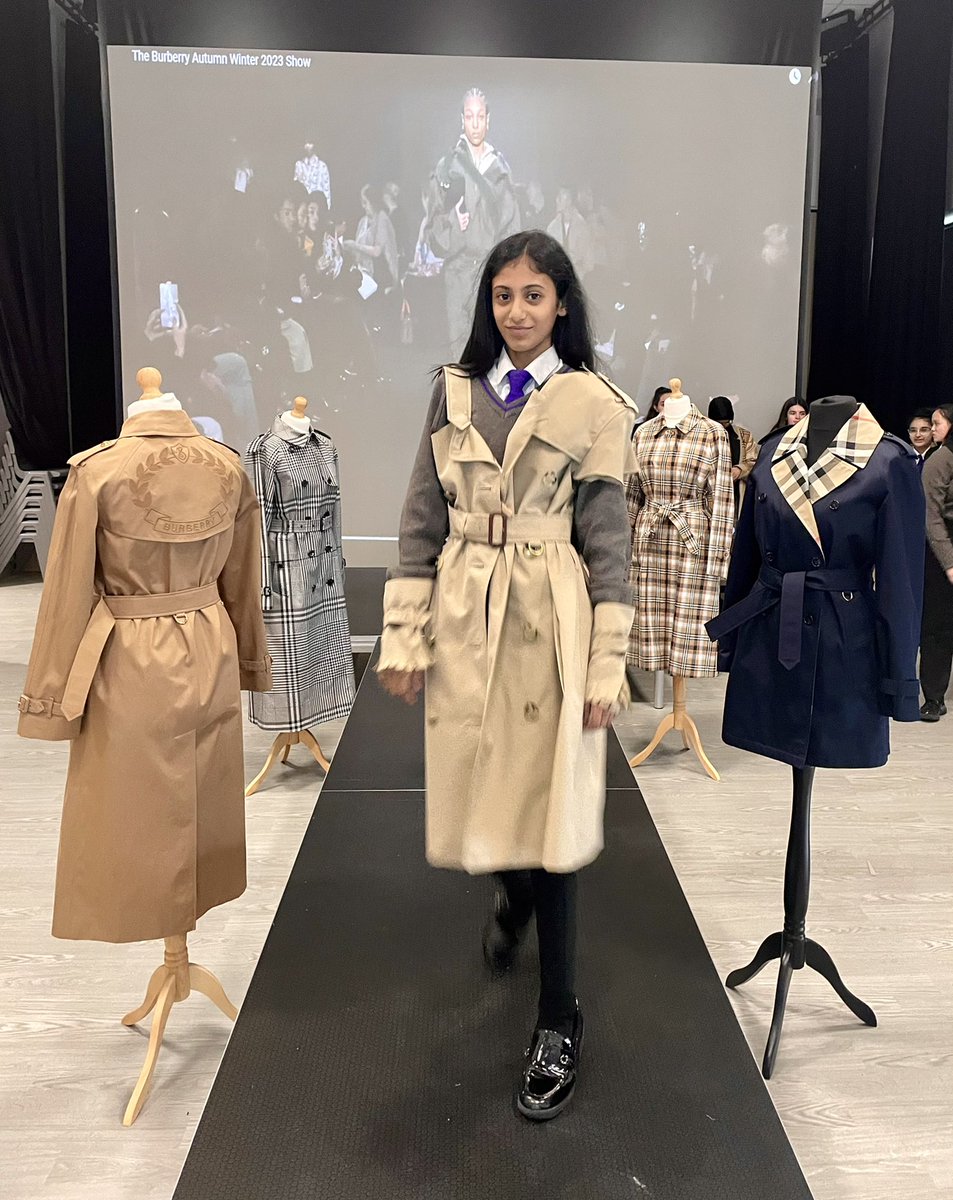 TrinityAcademyL's tweet image. Thank you @Burberry for a phenomenal experience! #fashion #textiles #Involve 💜🌟 @TAL_ADT