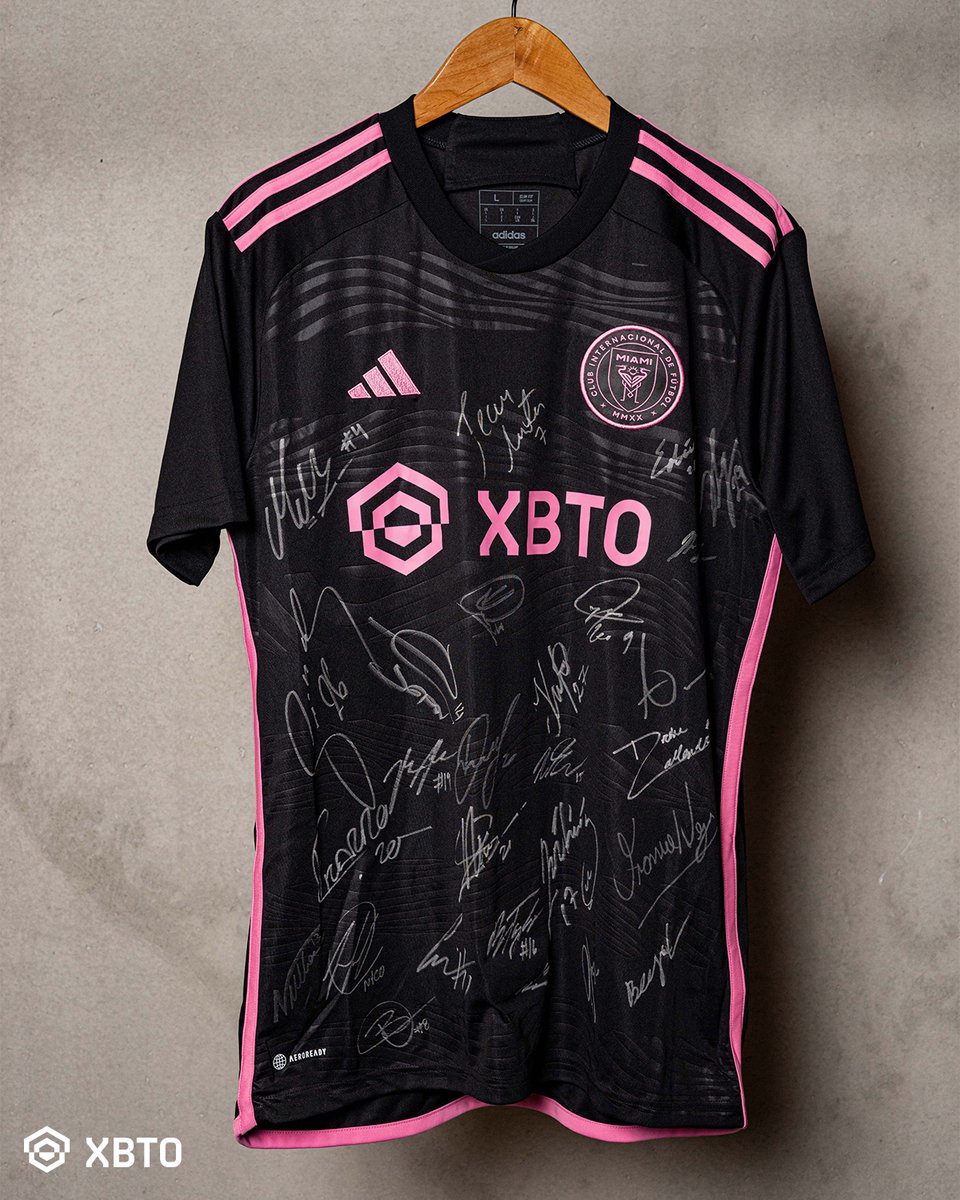 InterMiamiCF's tweet photo. 🚨#LaNoche Giveaway🚨

Here’s how you can win it ⬇️
🌙 Follow @intermiamicf AND @xbtogroup 
🌙 Retweet this post
🌙 Tag 3 friends in the comments 

Enter as many times as you would like, each comment counts as an entry! Winner will be contacted on March 7th via DM. https://t.co/fSGmaUhy9v