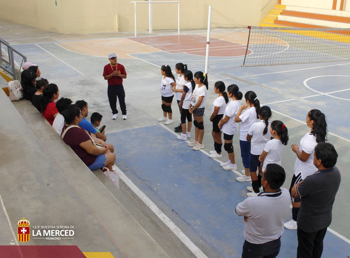 MercedHuacho's tweet photo. 🎉CLAUSURA DE TALLERES - CICLO VACACIONAL VERANO 2023
🏐El pasado jueves 16 del presente año, a horas 4.00 p. m., se dio por clausurado el Taller Deportivo en la Disciplina de Vóley...
#LaMercedHuacho #Admisión2023 #EducaciónIntegral #InscripcionesAbiertas https://t.co/FWWMPholsl