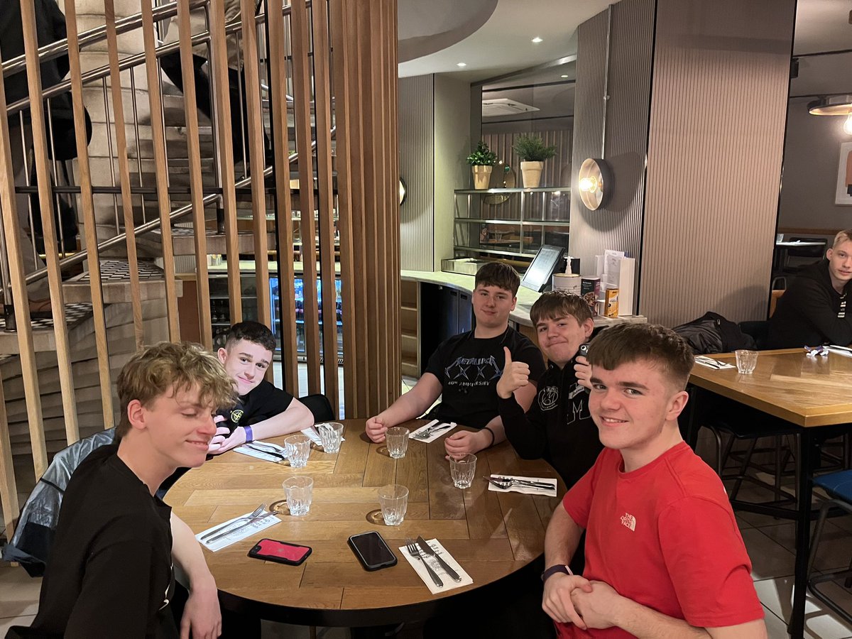 LSP_MissJenkins's tweet photo. Pizza Express https://t.co/4UzerwOPyc