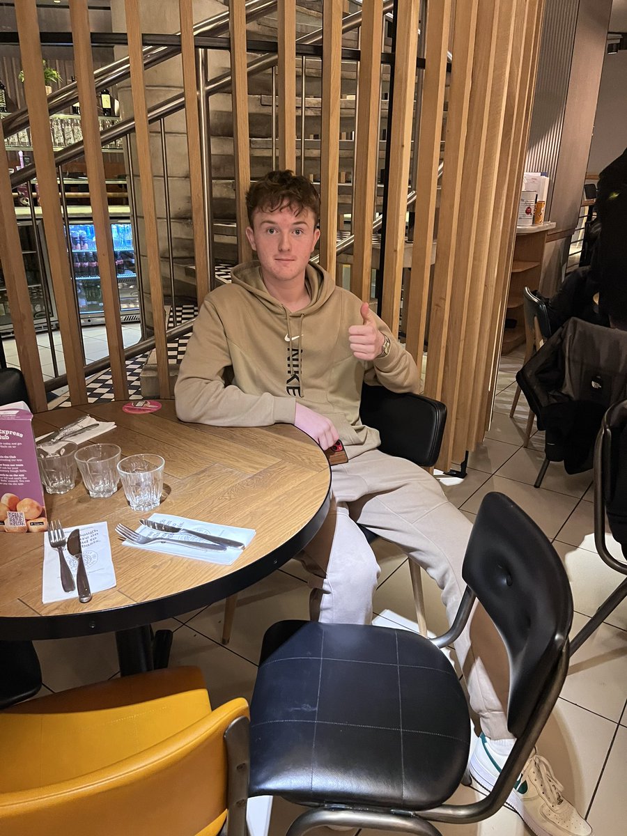 LSP_MissJenkins's tweet photo. Pizza Express https://t.co/4UzerwOPyc